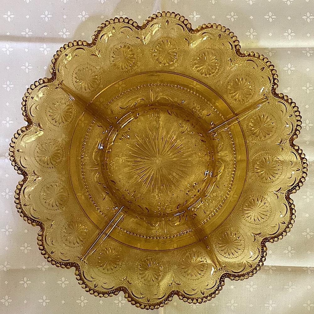 Vintage Brockway American Concord Sandwich Amber Relish Tray 5part 11” Diameter